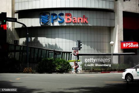Philippine Savings Bank in Makati City, Metro Manila .
